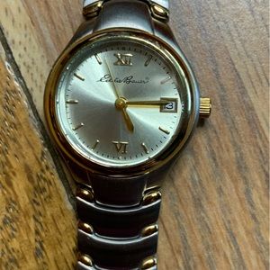 Eddie Bauer, small integrated link bracelet watch